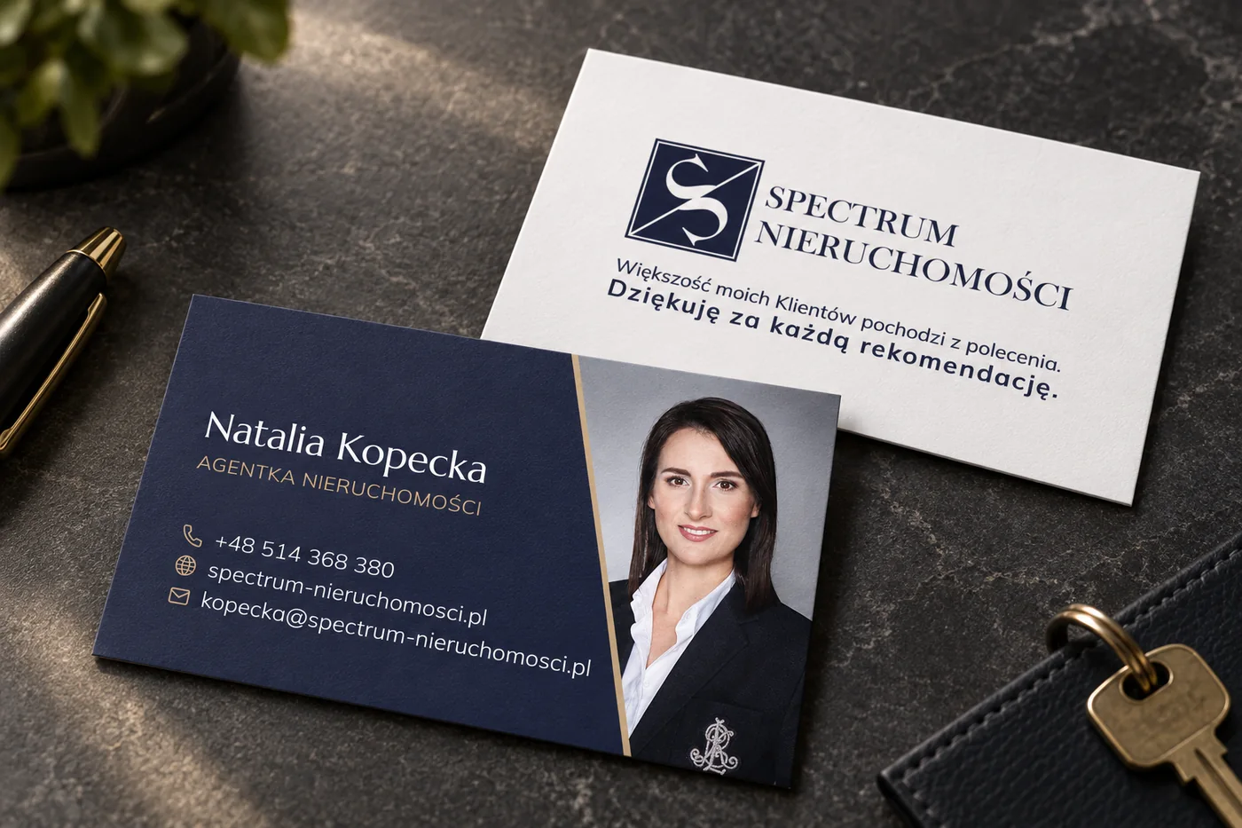 Spectrum Nieruchomości — wizytówki agentki nieruchomości, projekt Paradiz Art